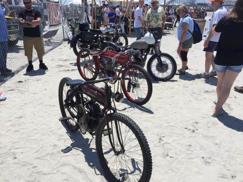 Illustration for article titled So while some oppos will be sad that Blacktop Nationals was a bust, Customs on the Beach was the exact opposite of that.